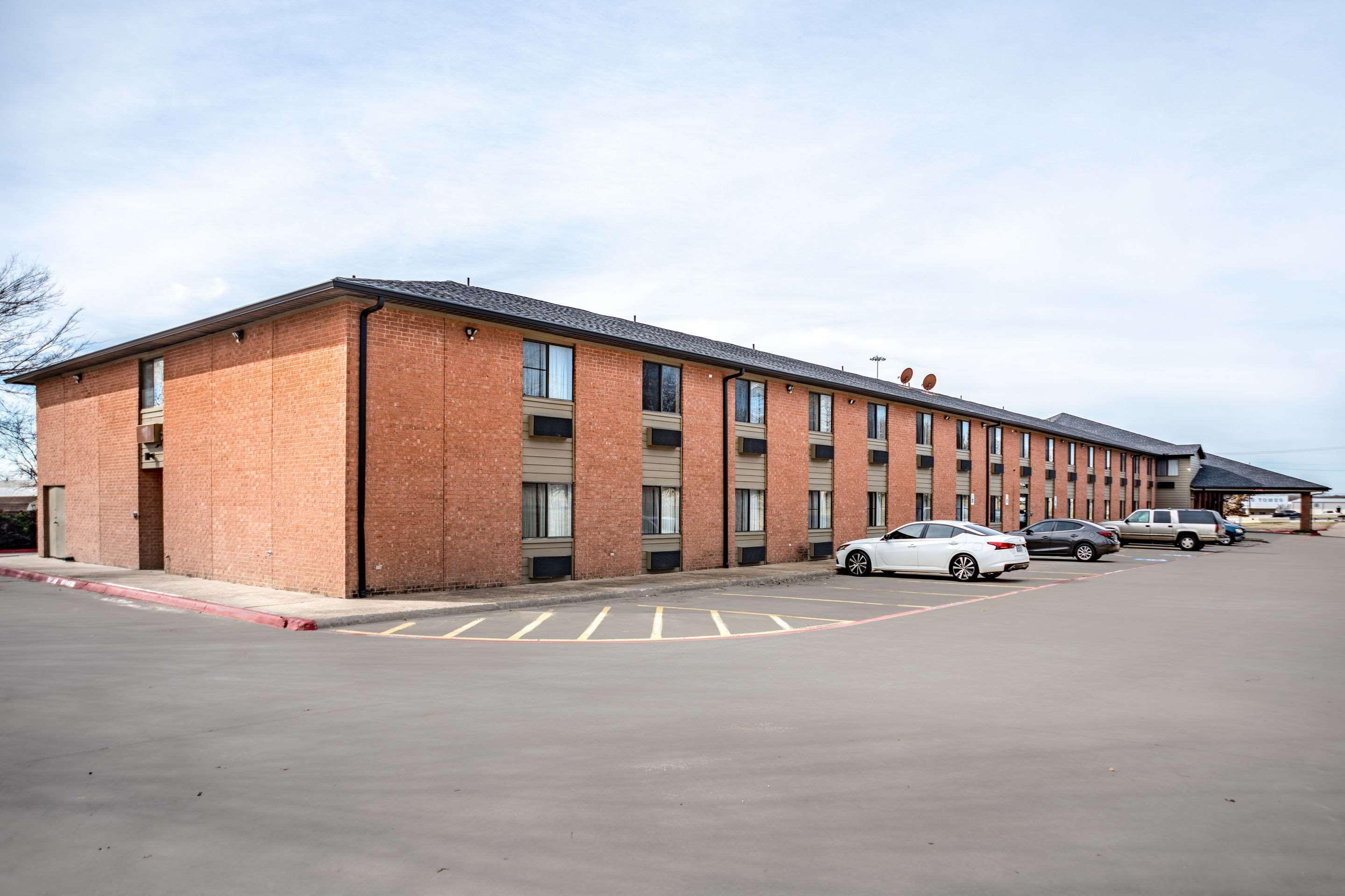 Econo Lodge Inn&Suites McKinney Exterior foto